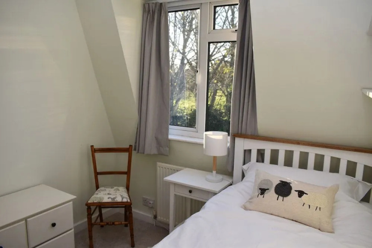 Maytham Cottage