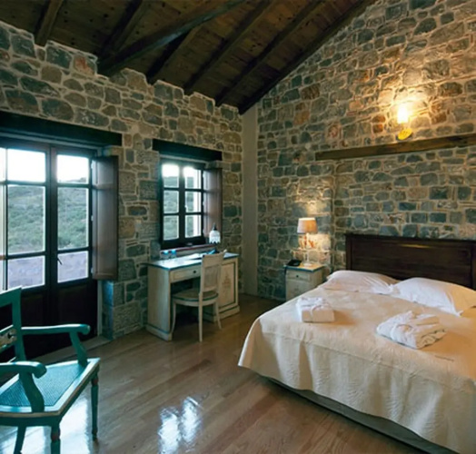 Xemoni Hotel