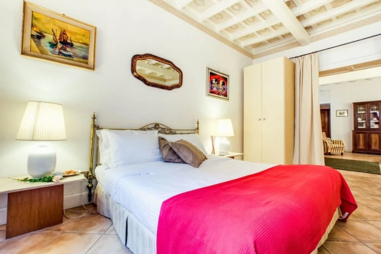 Elegant 1Br Flat in Amazing Central Location!