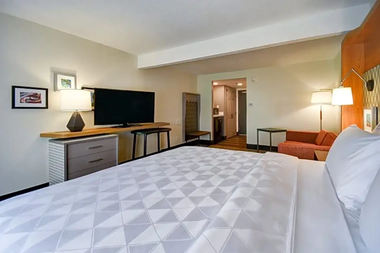 1 Bedroom Double Suite