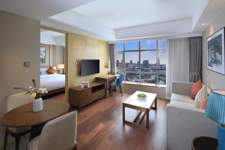 Cheng Du Wifc Suites -YYC Preferred