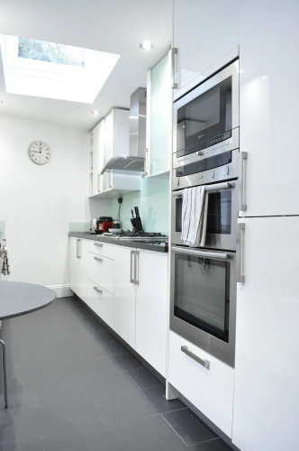 Stunning 3 Bedroom Bath
