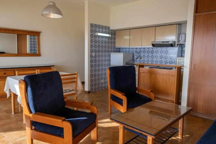Single Apartment