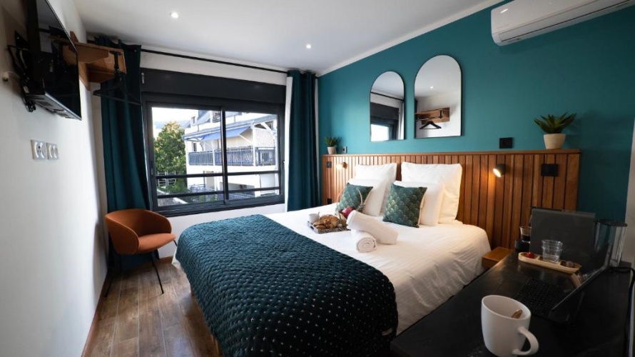 Deluxe Double room