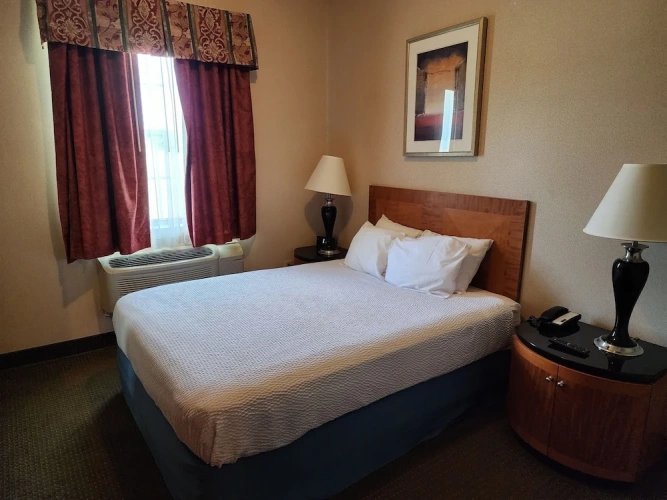 2 Bedrooms Double Suite