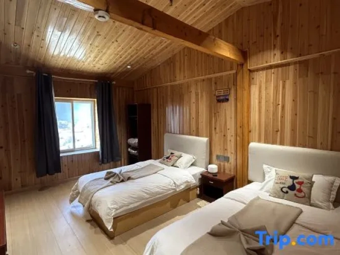 Bed in Dorm (female dorm)