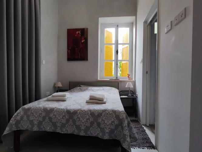 St Lazaros Studios 2