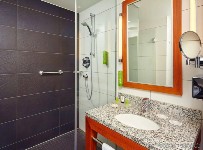 Premier Inn Berlin Alexanderplatz photo 10