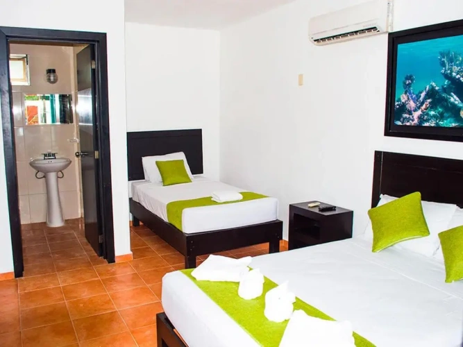 Standard Triple room