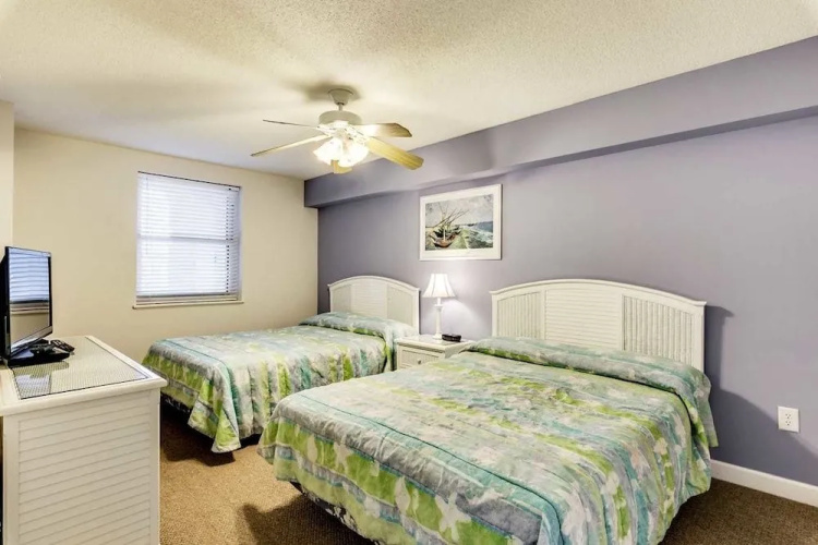 Bluewater Keyes - 606 by RedAwning