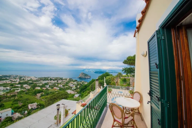 Superior Double room with balcony and with sea view