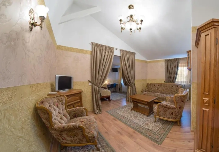 Deluxe Double room with view