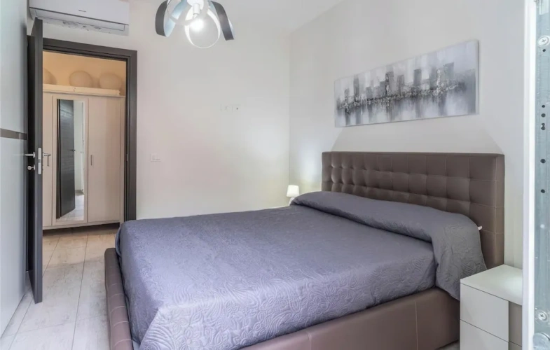2 Bedrooms Cottage with garden view