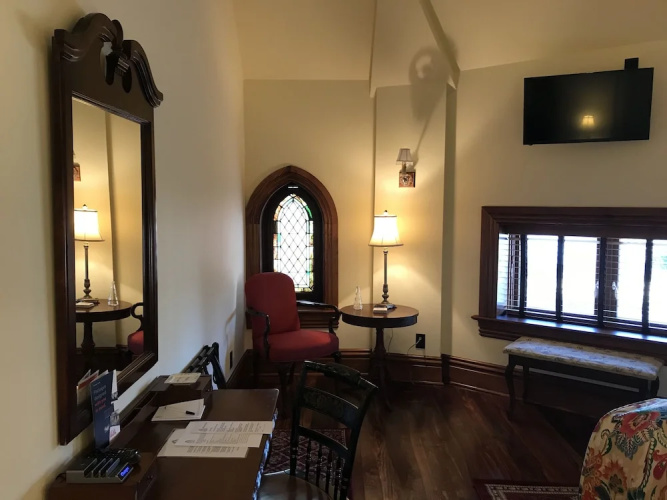 Clifton Heights Inn