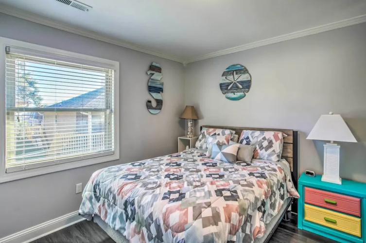 Walk to Apache Pier: Coastal Condo w/ Pool Access