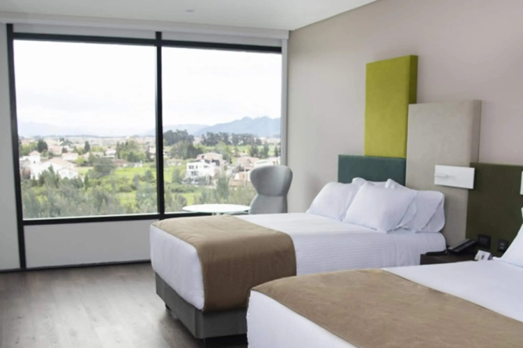 Hotel Sabana Park
