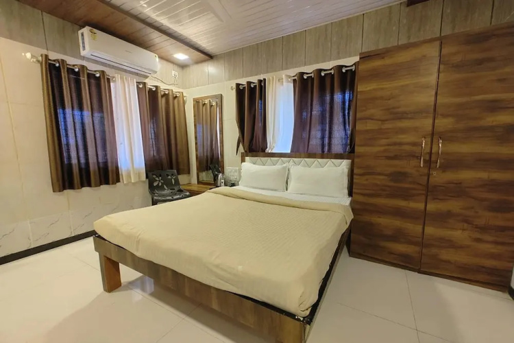 Crystal Villa