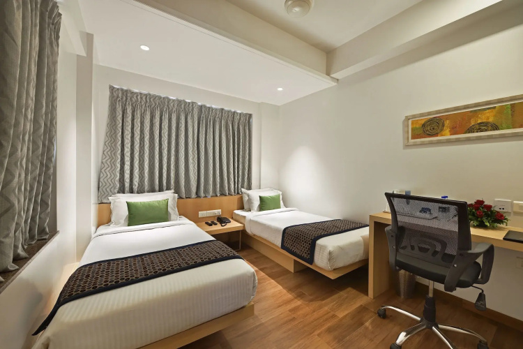 Hotel Leafio Marigold Marol