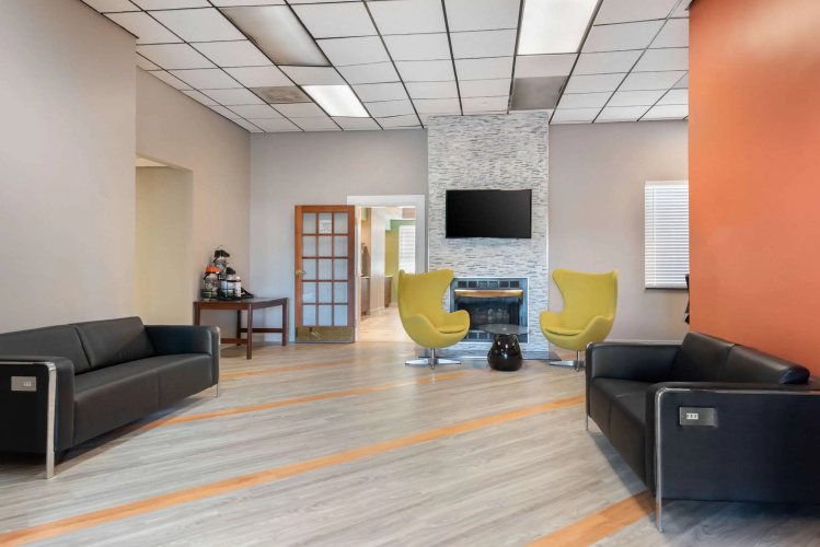 Quality Inn Fairborn near Wright Patterson AFB