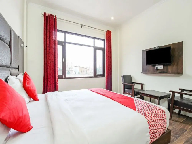Hotel Green Ambition By OYO Rooms