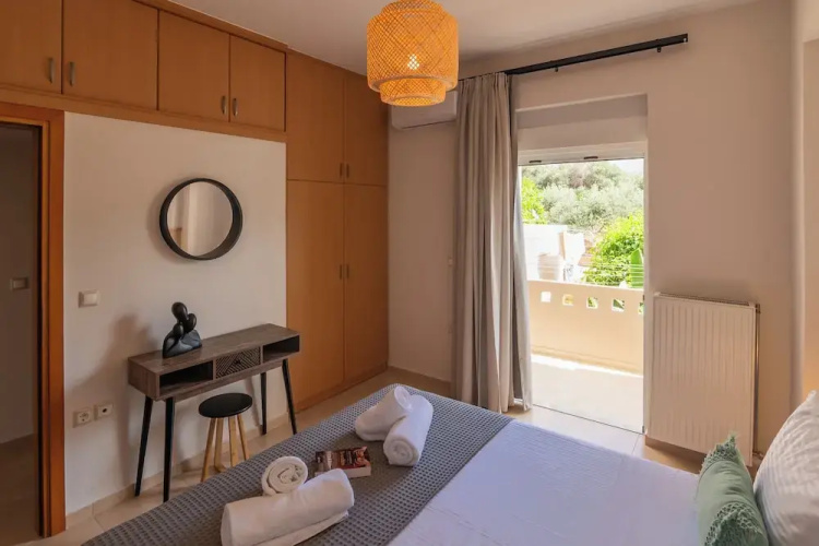 Ibis Apartments