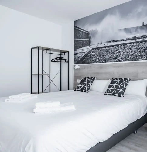 Standard Twin room with balcony