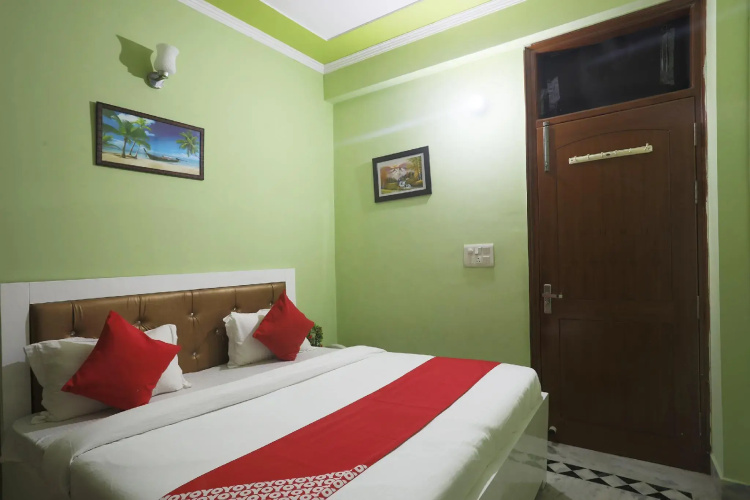 M-stays by OYO Rooms