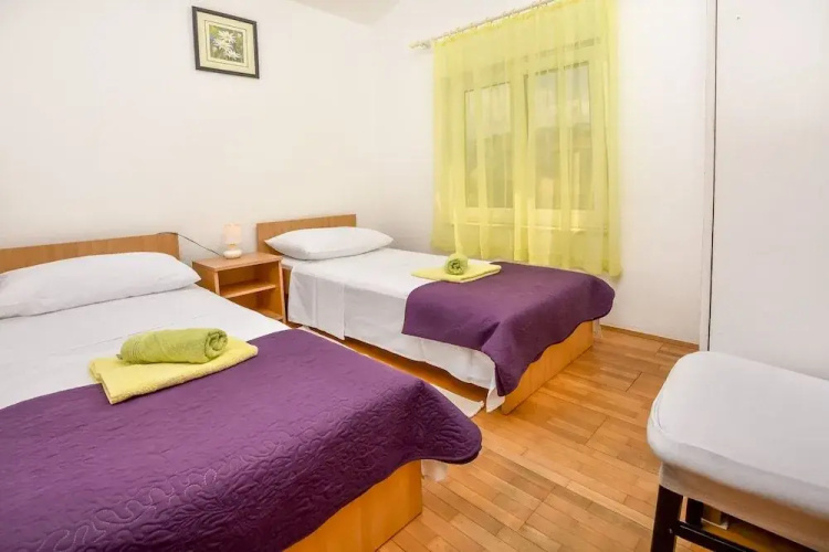 Apartment Karabatic