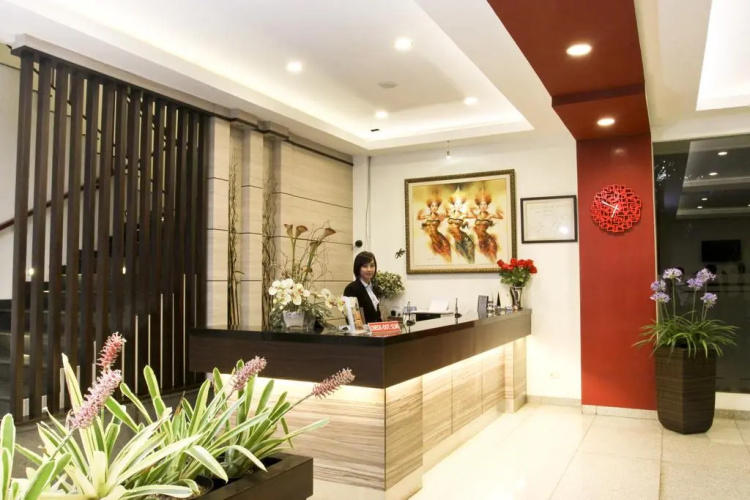 Collection O Pasteur Near Paris Van Java Mall Formerly Sweet Karina