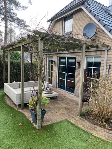2 Bedrooms Cottage
