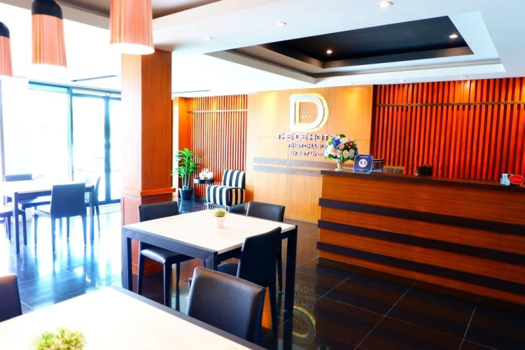 The De Hotel