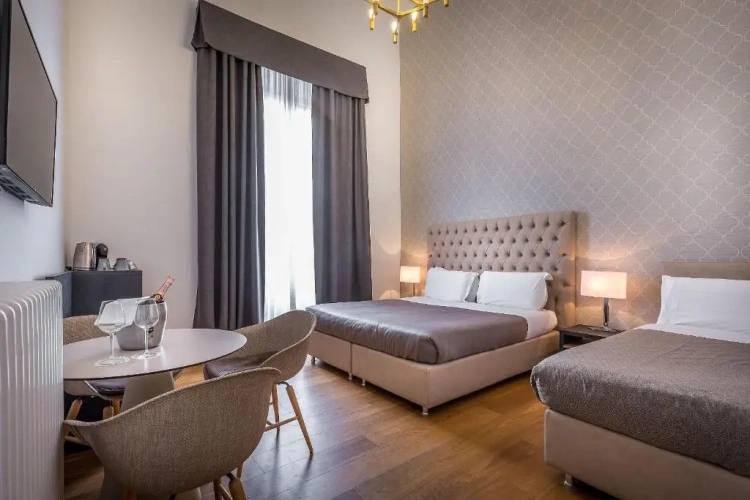 Superior Triple room