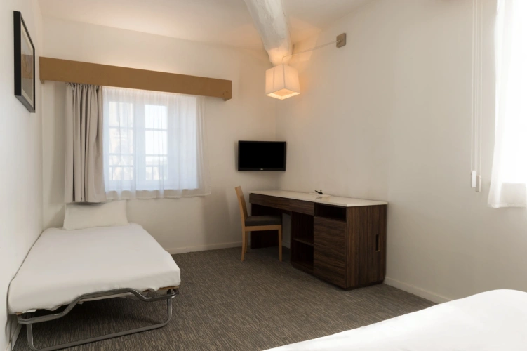 Guest rooms
