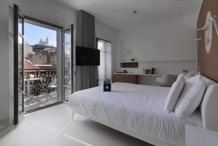 C2 hôtel