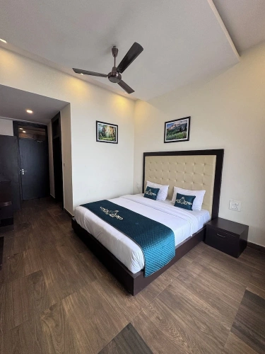 Premium room
