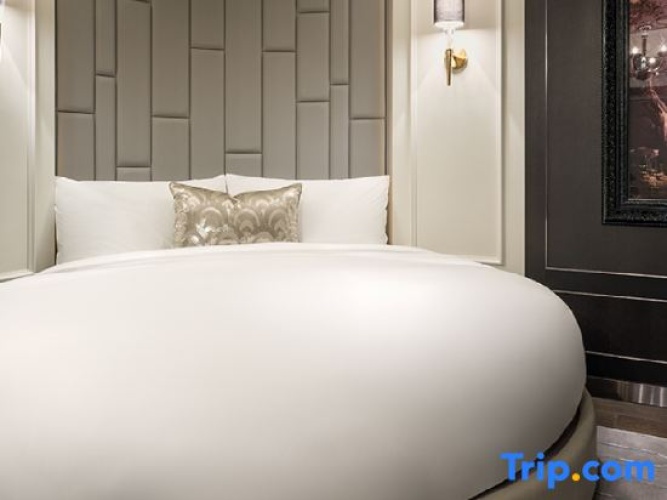 2 Bedrooms Royal Suite