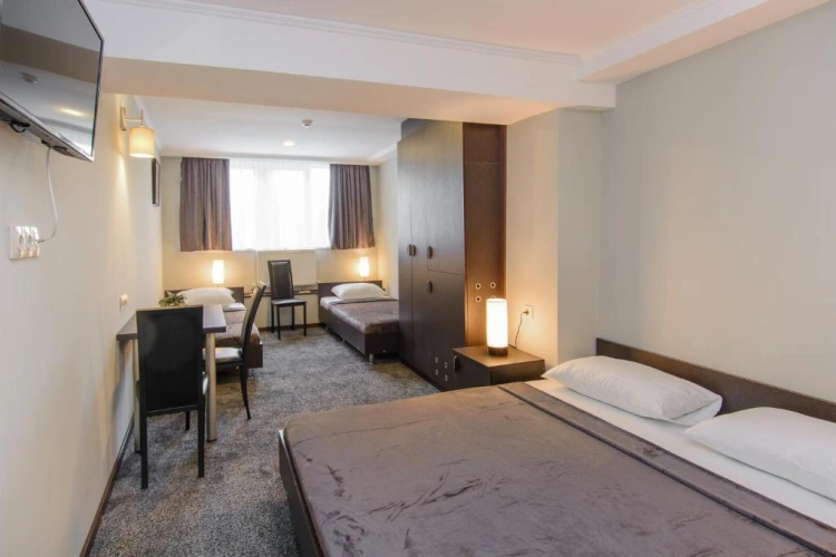 Standard Family room