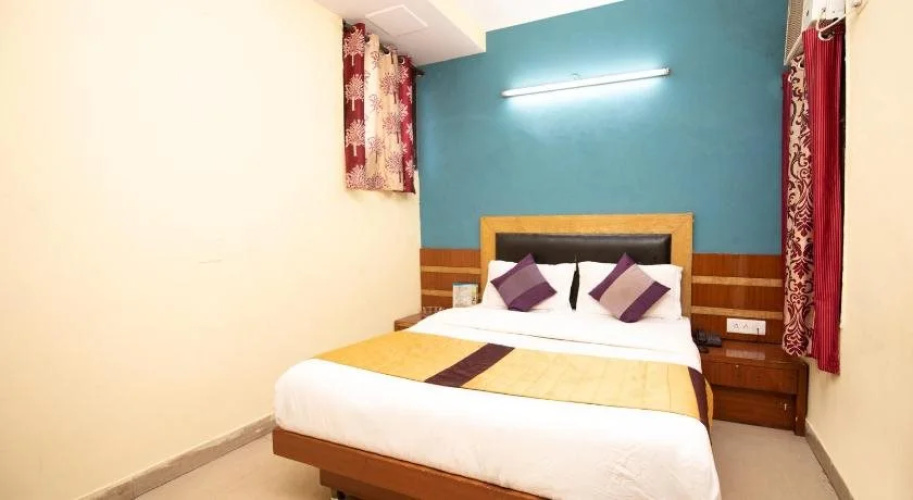 Hotel Darpan Palace