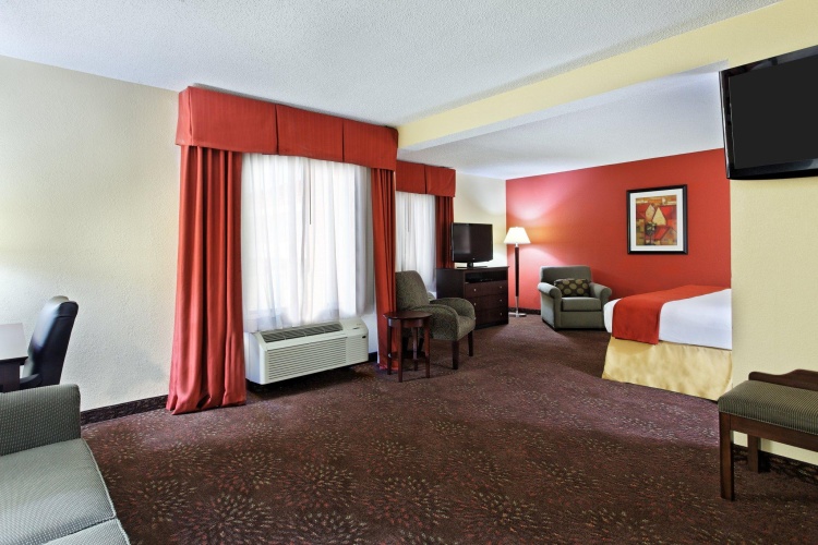 Double Suite