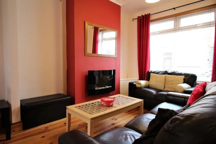 75 Donard House