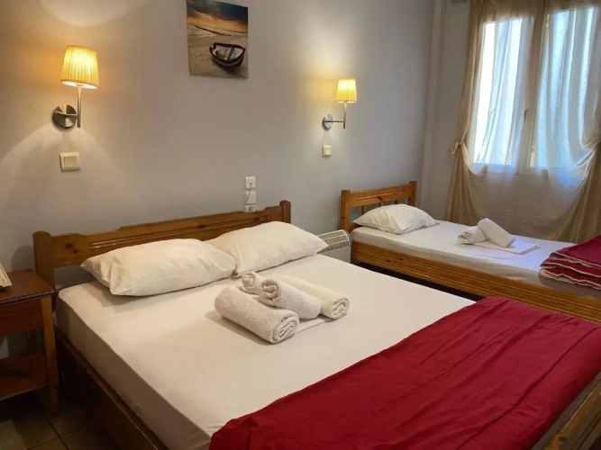 Triple room