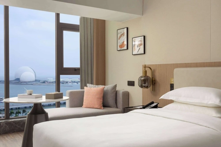 Standard Twin room with sea view