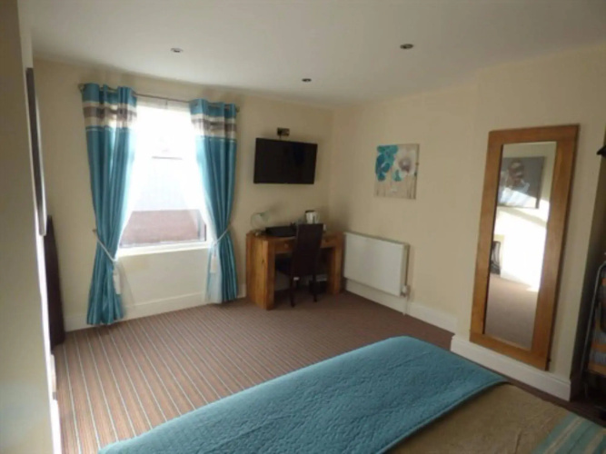Wheldale Hotel