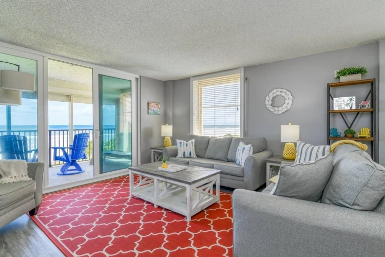 Standard room with balcony