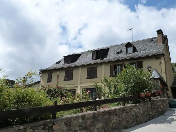 Casa Dera Hont