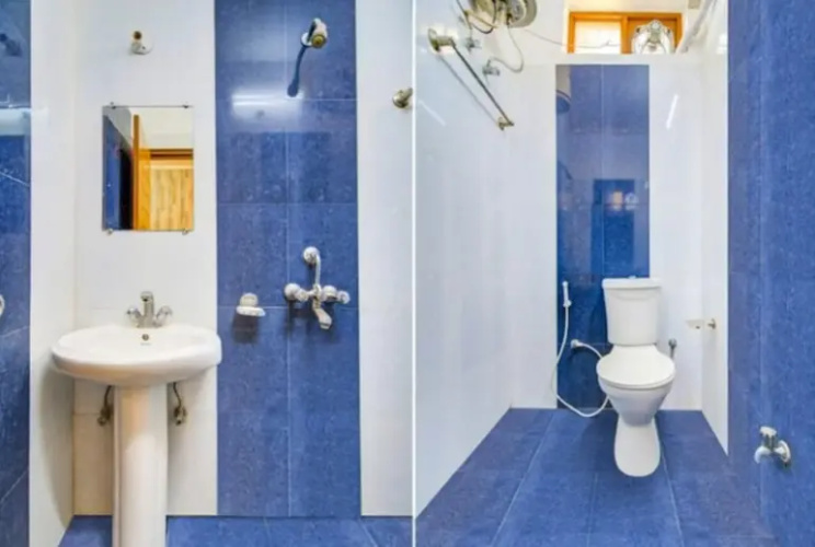 Hotel Gomti Residency