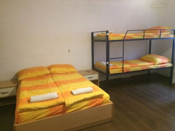 Haris Youth Hostel