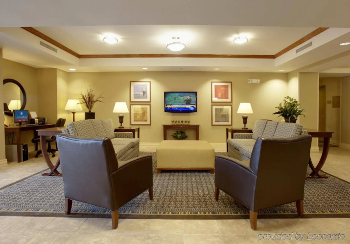 Candlewood Suites FLOWOOD, MS by IHG