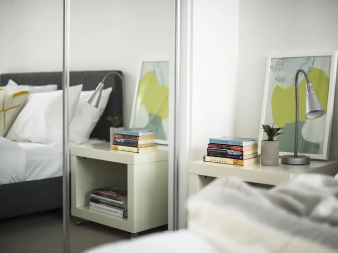 Apartment2c - Metro