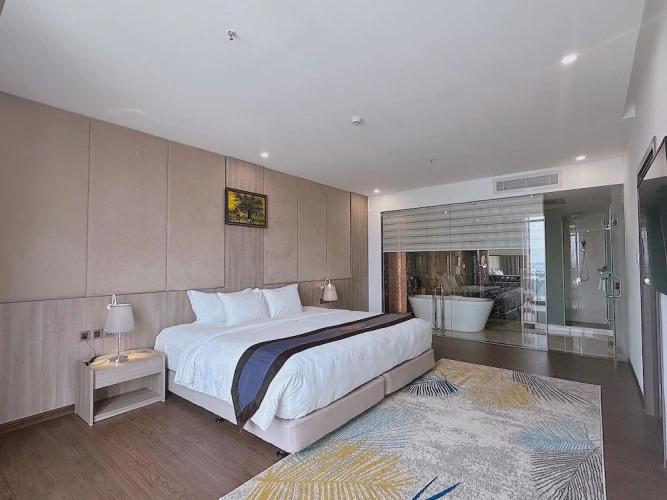 Double Suite